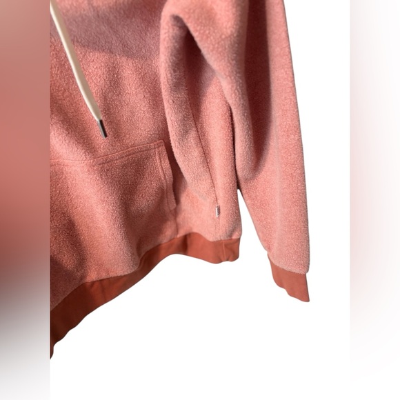 Feat Blanket Blend Hoodie - Picture 5 of 6